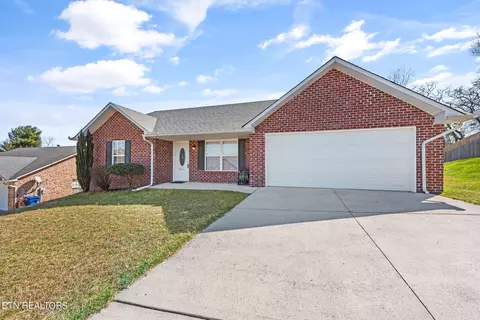 4100 Rainbow Hill Ln, Knoxville, TN 37938