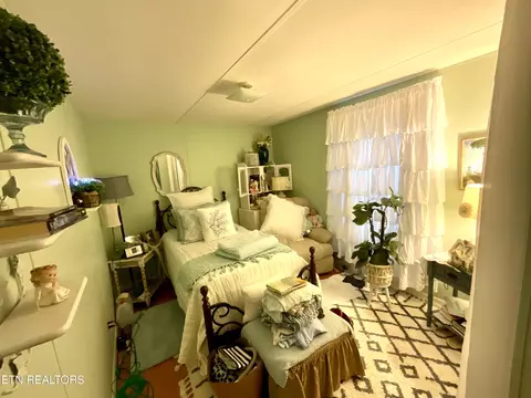 Bedroom - 7816 Wood Rd, Corryton, TN 37721 photo 2 of 2