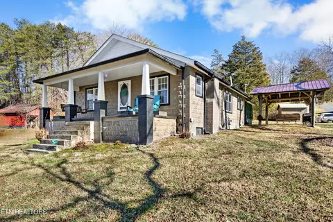 115 Watertown Ln, Jacksboro, TN 37757