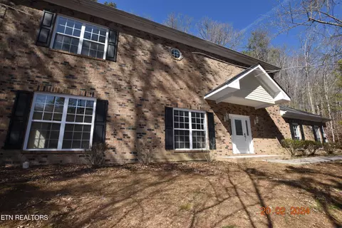 154 Glassboro Dr, Oak Ridge, TN 37830