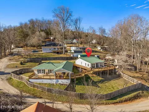 554 Flat Hollow Marina Rd, Speedwell, TN 37870