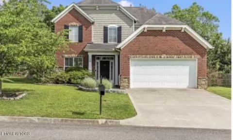 2416 Ancient Oak Ln, Knoxville, TN 37931