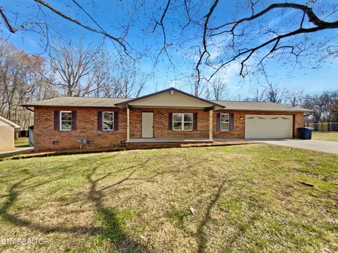 240 Tenn Cir, Seymour, TN 37865