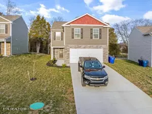 Exterior - 335 Everleigh Cir, Talbott, TN 37877 photo 2 of 6