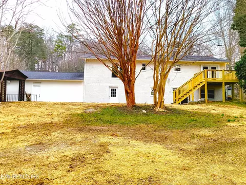 7917 Blueberry Rd, Powell, TN 37849 photo 2