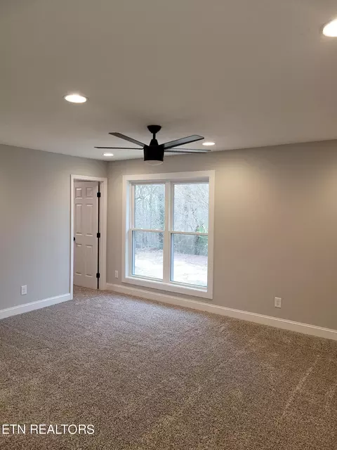 7917 Blueberry Rd, Powell, TN 37849 photo 9