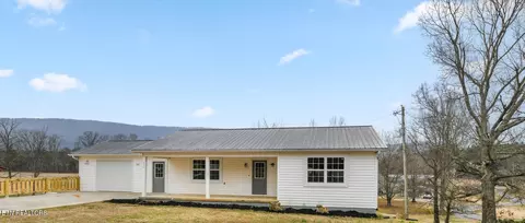 151 County Road 854, Etowah, TN 37331