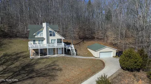 2045 Park Ln, Andersonville, TN 37705