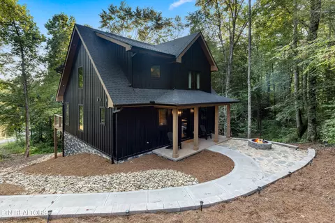 2719 Owls Cove Way, Sevierville, TN 37862