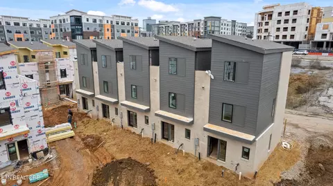 427 Saint Paul St, Knoxville, TN 37920