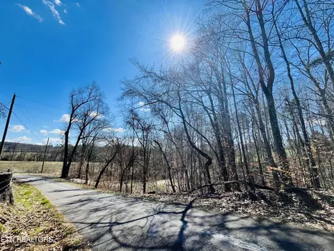 Beckham Rd., Rutledge, TN 37861