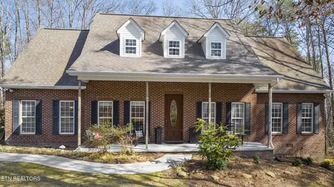 142 Quail Hollow Ln, Clinton, TN 37716