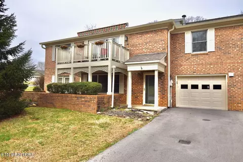 603 Selkirk Dr, Maryville, TN 37803