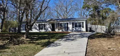 6717 Pheasant Ln, Knoxville, TN 37923