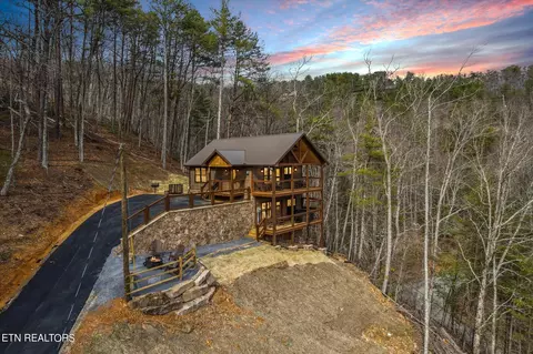 3946 Millers Ridge Way, Sevierville, TN 37862