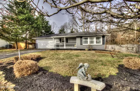 3209 Hazelwood Rd, Knoxville, TN 37921