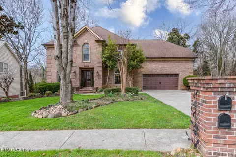 9313 Norlake Cir, Knoxville, TN 37922