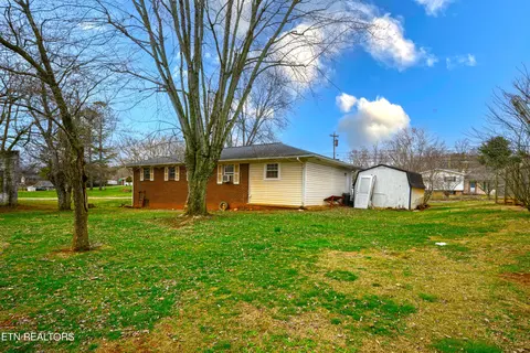Exterior - 1191 E Old Andrew Johnson Hwy, Talbott, TN 37877 photo 6 of 12