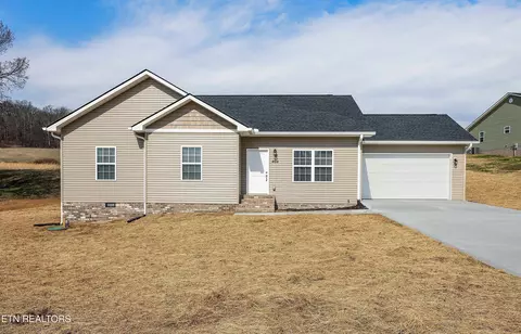 404 Sunrise Ridge Dr, Jefferson City, TN 37760