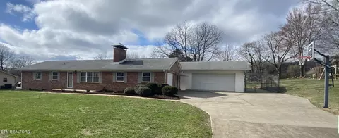 6809 Senators Tr, Knoxville, TN 37920