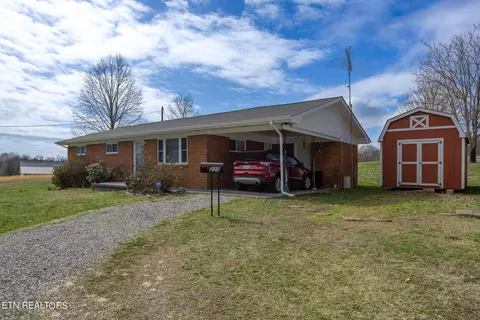 220 Lees Chapel, Sweetwater, TN 37874