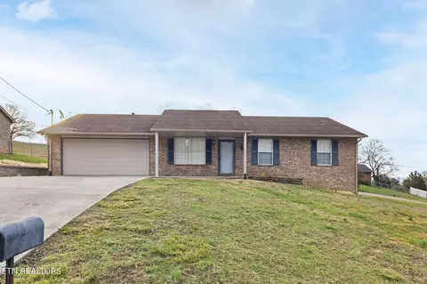 5000 Stewart Ridge Rd, Knoxville, TN 37938