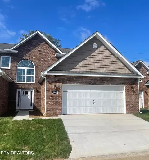 7961 Conductor Way, Knoxville, TN 37931