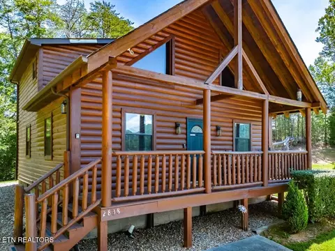 2838 Seth Rd, Pigeon Forge, TN 37863