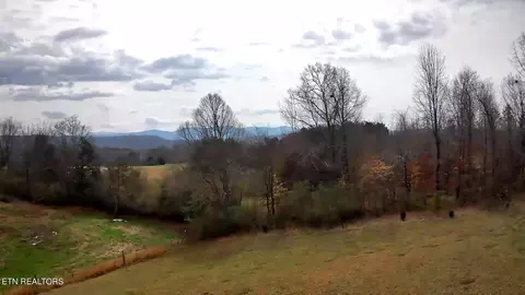 121 Wilson Cir, Tellico Plains, TN 37385