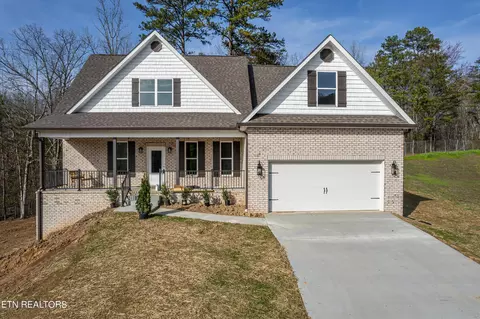 113 Creek View Ct, Oak Ridge, TN 37830