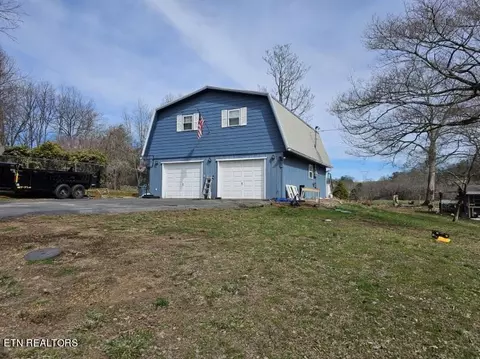 446 Ernie Roberts Rd, Rutledge, TN 37861