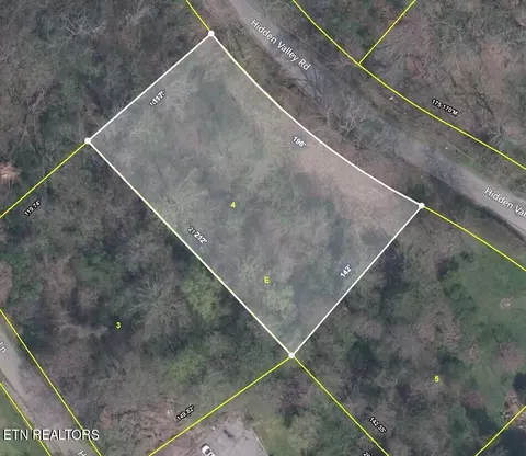 Hidden Valley Rd, Clinton, TN 37716