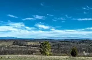 1667 James Ridge Rd, Loudon, TN 37774