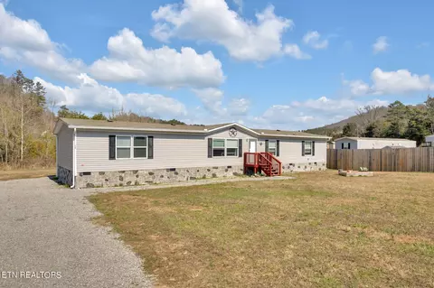 106 Buckskin Ln, Maynardville, TN 37807