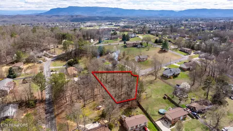 Hemlock Court, Seymour, TN 37865