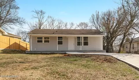 3308 Gillenwater Dr, Knoxville, TN 37917