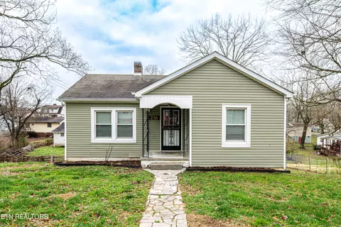 236 SW Buckner Ave, Knoxville, TN 37920