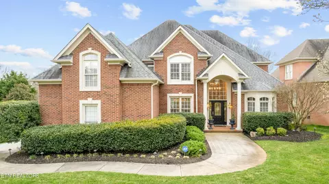 1855 Bellamy Oakes Drive Dr, Knoxville, TN 37922
