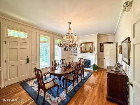 Dining - 7414 Wilderness Rd, Ewing, VA 24248 photo 2 of 4