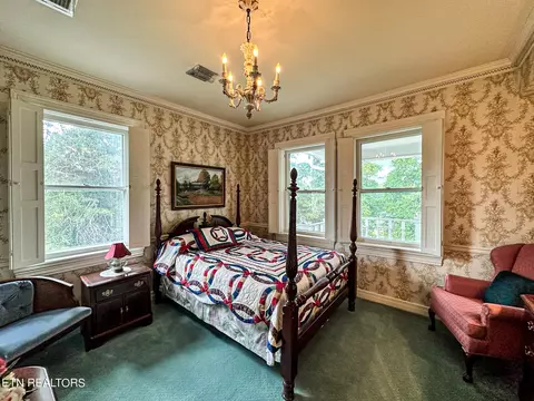 Bedroom - 7414 Wilderness Rd, Ewing, VA 24248 photo 7 of 11