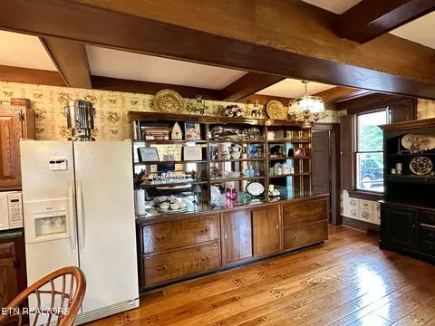 Dining - 7414 Wilderness Rd, Ewing, VA 24248 photo 1 of 4