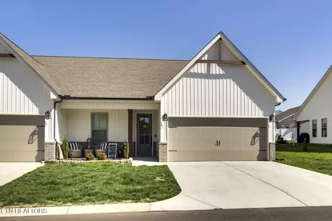 133 Scout Way, Lenoir City, TN 37771