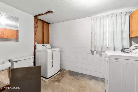 Other - 8121 Ewing Rd, Powell, TN 37849 photo 9 of 10