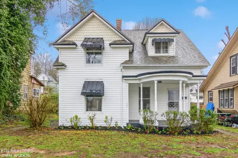 312 Morgan Ave, Harriman, TN 37748