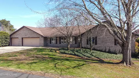 105 Talah Way, Loudon, TN 37774