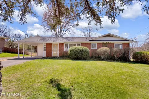 4404 Deerfield Rd, Knoxville, TN 37921