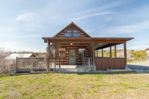 435 Fain Rd, Sevierville, TN 37876
