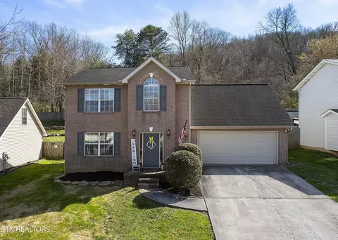 644 Cornerbrook Ln, Knoxville, TN 37918