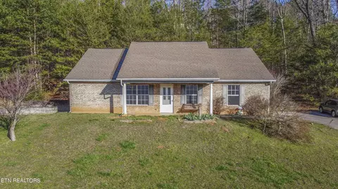 3615 Livia Dr, Maryville, TN 37803