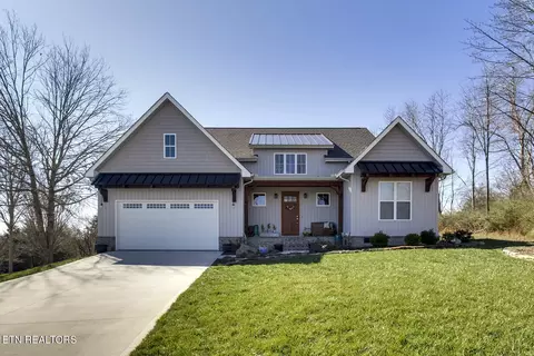 405 Keota Ln, Loudon, TN 37774